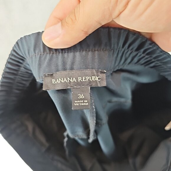 Banana Republic Performance Tapered Pants Mens Size 36 Navy Blue Slim Fit - Picture 3 of 10